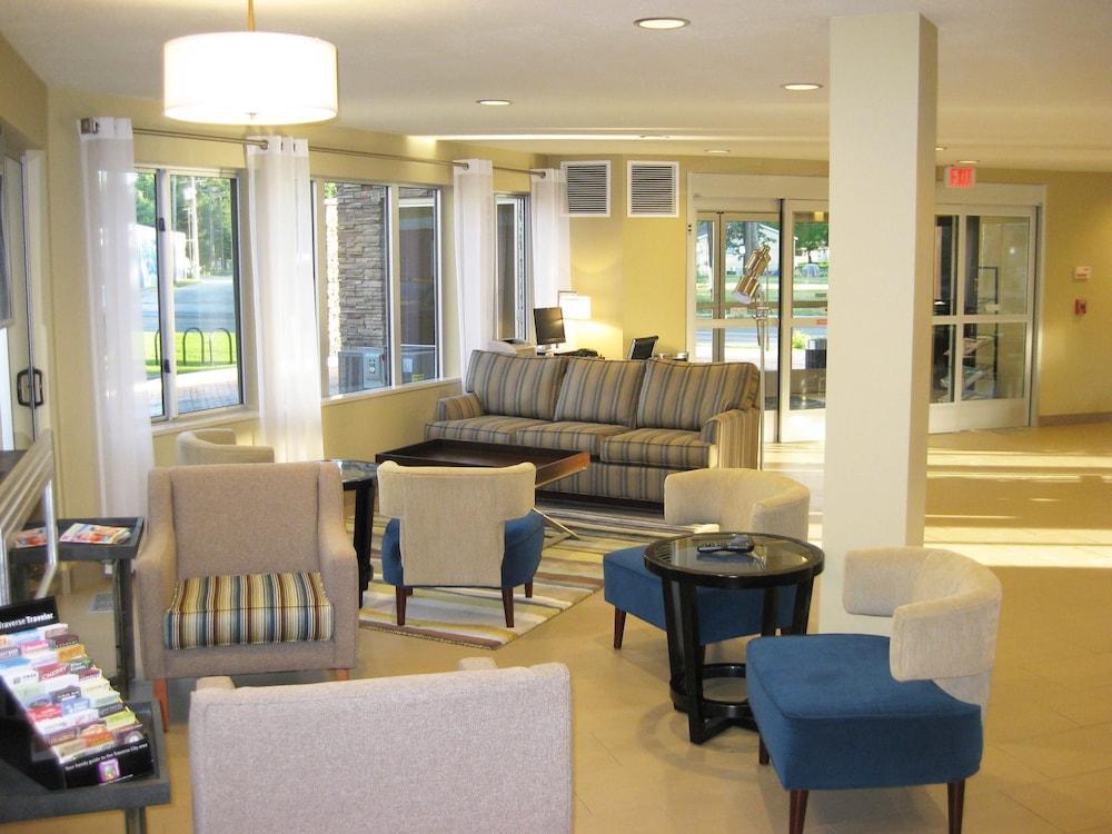 Best Western Plus טראוורס סיטי מראה חיצוני תמונה