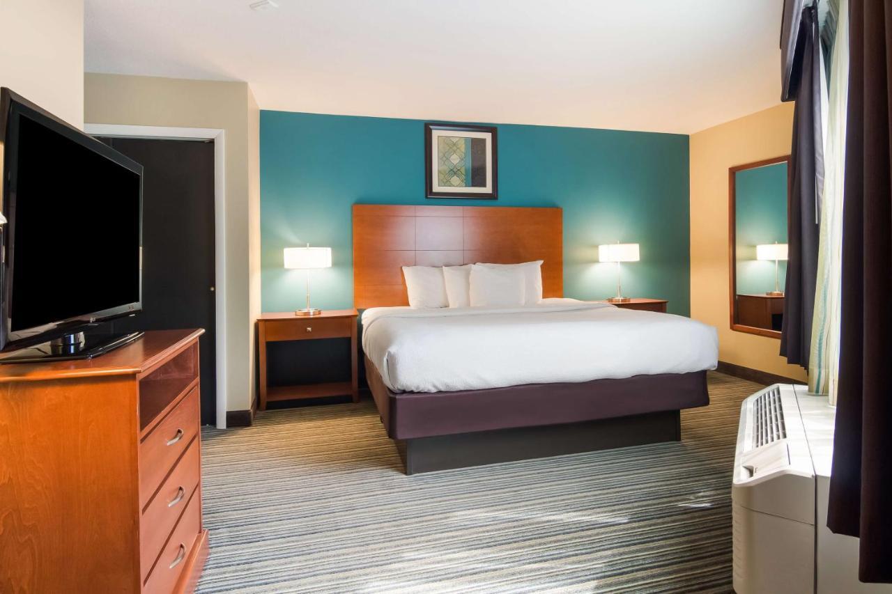 Best Western Plus טראוורס סיטי מראה חיצוני תמונה
