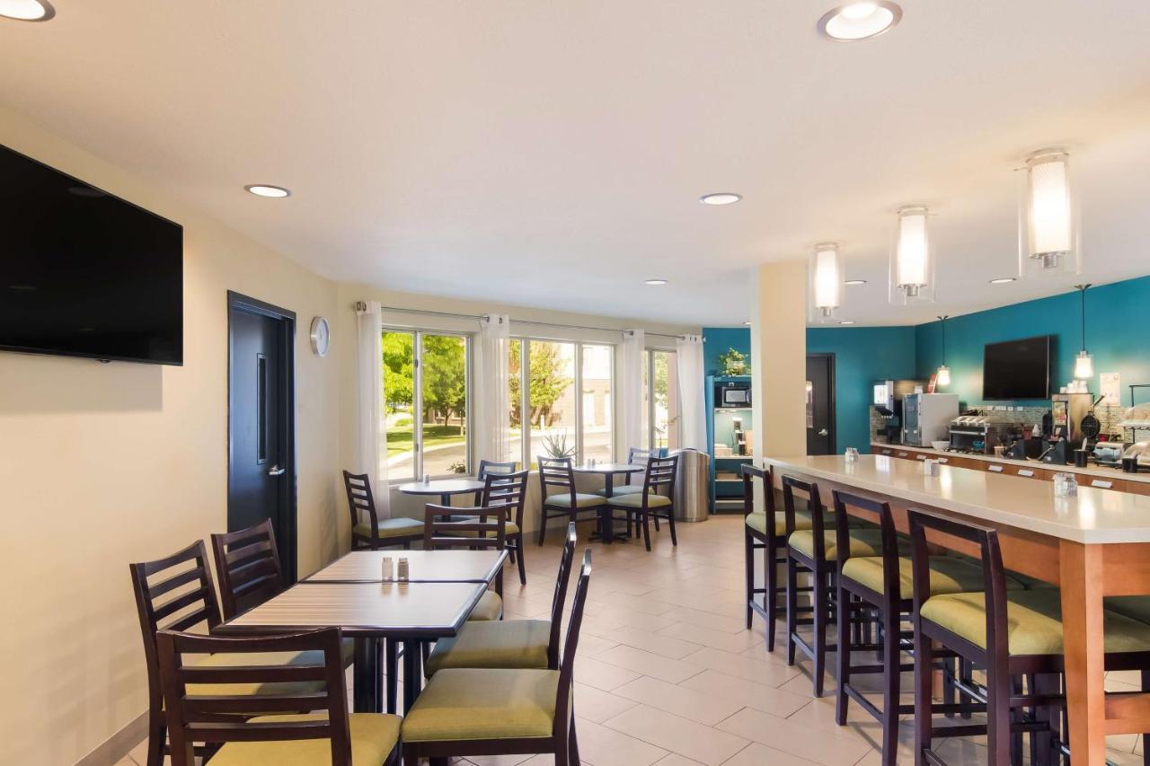 Best Western Plus טראוורס סיטי מראה חיצוני תמונה