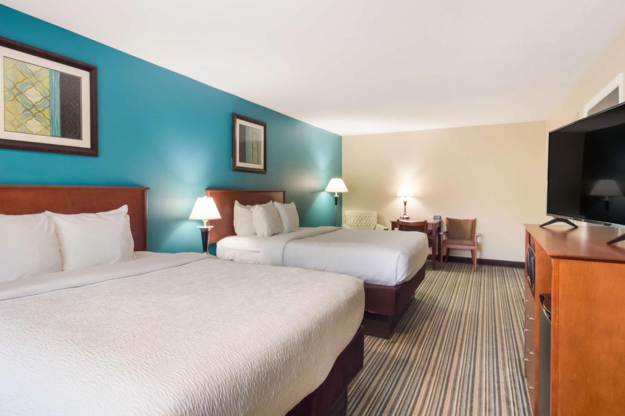 Best Western Plus טראוורס סיטי מראה חיצוני תמונה