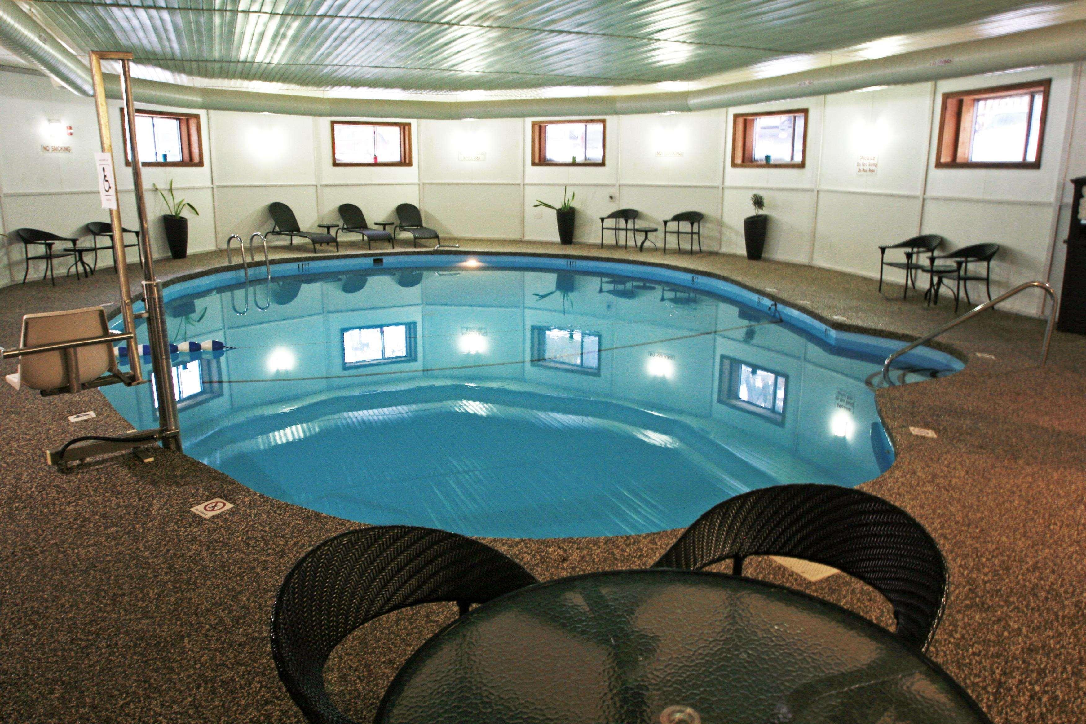 Best Western Plus טראוורס סיטי מראה חיצוני תמונה