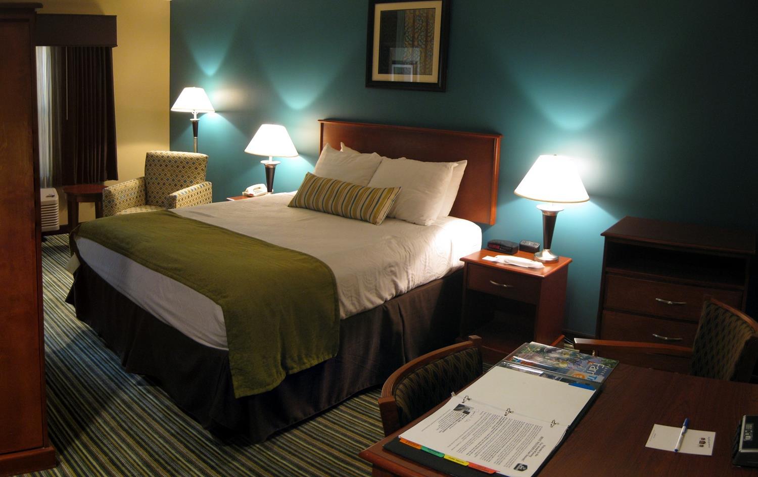 Best Western Plus טראוורס סיטי מראה חיצוני תמונה